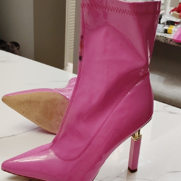 Azalea Wang Shoes - Chic Pink Patent Heeled Boots